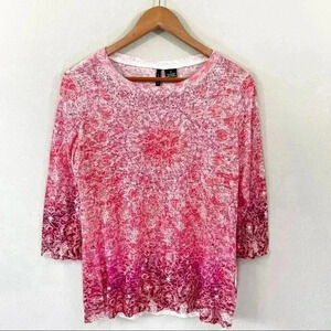 New Directions studded pink medallion print top
